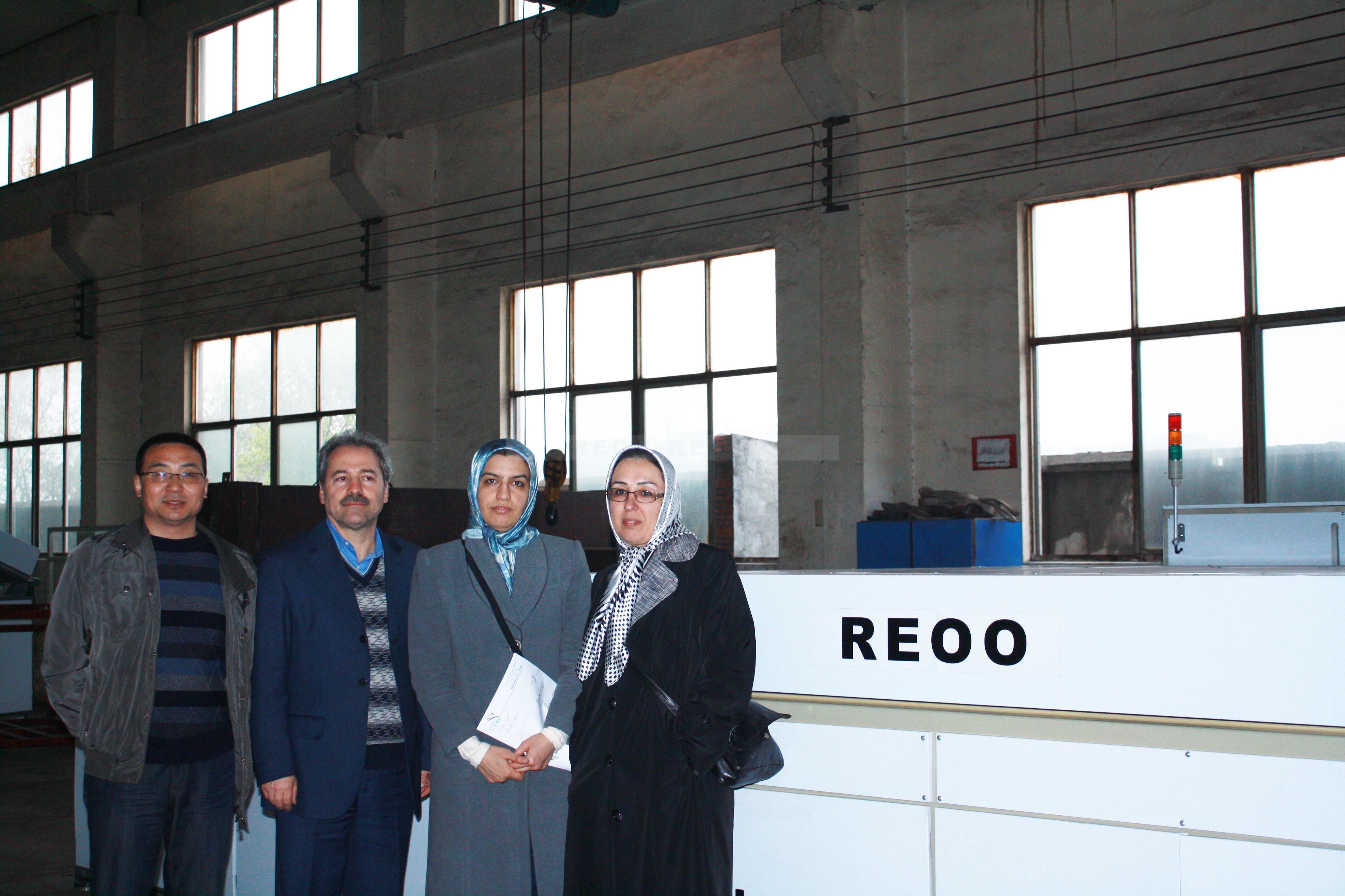 2012 Oct 29 Iran costomer visited REOO Technology(图1)