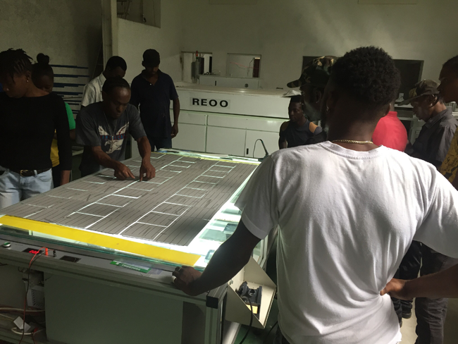 2018 Feb we installed solar panel making machine in Jamaica(图1)
