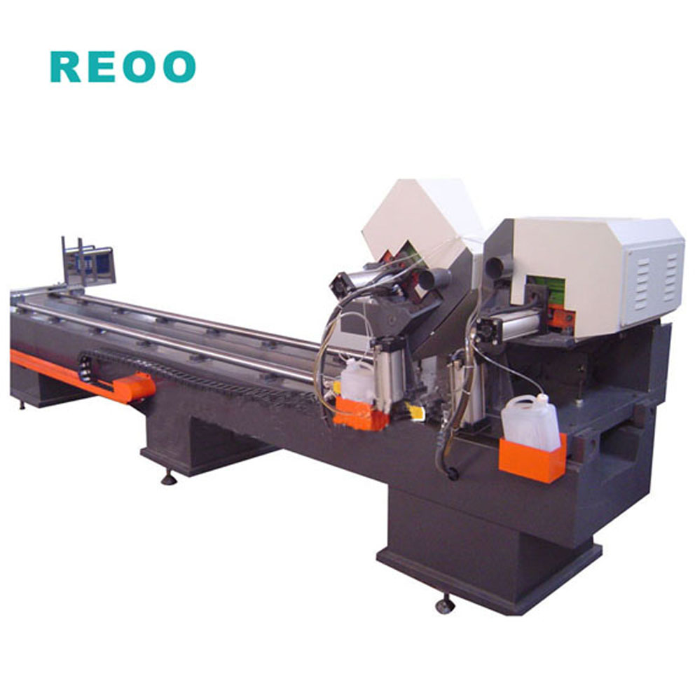 Aluminum cutting machine for framer used in solar panel manufacturing(图1)